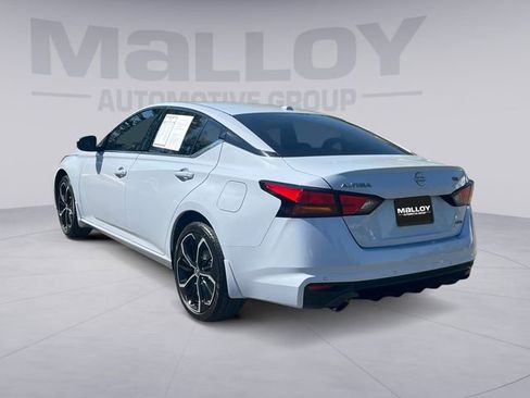 Used 2024 Nissan Altima 2.5 SR AWD/4WD image 3