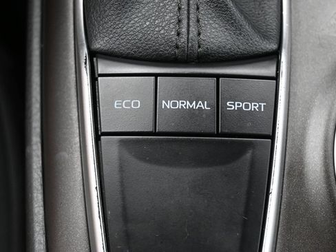 Certified 2023 Toyota Camry LE FWD image 24