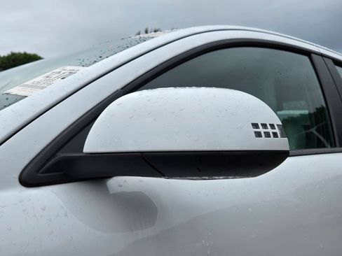 Used 2023 Hyundai Ioniq 6 SEL AWD/4WD image 11
