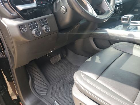 Used 2022 Chevrolet Silverado 1500 LTZ image 25