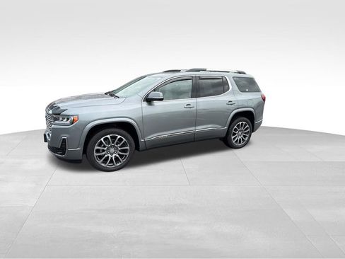 Used 2023 GMC Acadia Denali w/ Denali Technology Package FWD image 6