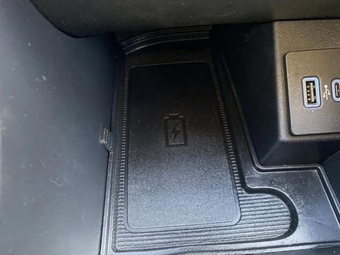 Certified 2022 Ford Edge SEL w/ Convenience Package image 26