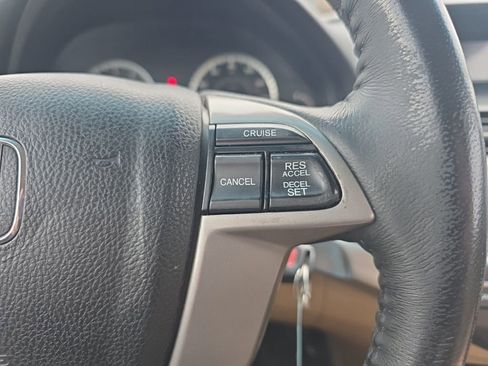 Used 2010 Honda Accord EX-L image 25