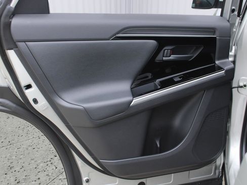 Certified 2024 Toyota bZ4X XLE image 40