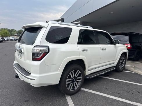 Used 2022 Toyota 4Runner Limited AWD/4WD image 4