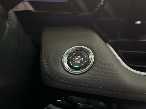 New 2026 Chevrolet Equinox LT FWD image 21