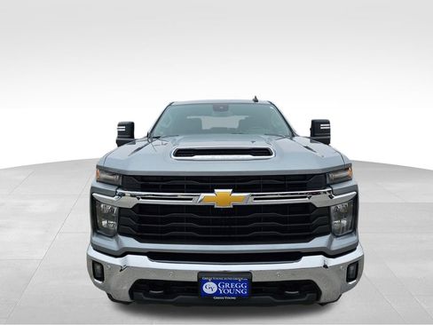Used 2025 Chevrolet Silverado 2500 LT w/ All Star Edition image 3
