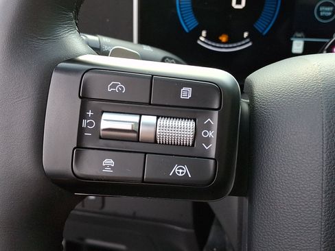 Used 2025 Hyundai Santa Fe SEL AWD/4WD image 21
