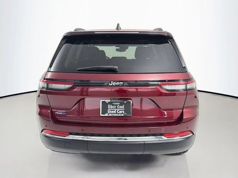 Used 2023 Jeep Grand Cherokee 4WD 4xe image 6