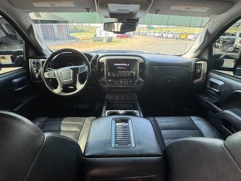 Used 2016 GMC Sierra 2500 Denali w/ Duramax Plus Package image 19