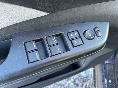 Used 2015 Honda CR-V EX image 16