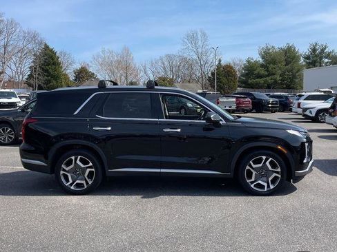 Used 2023 Hyundai Palisade SEL w/ Premium Package image 6