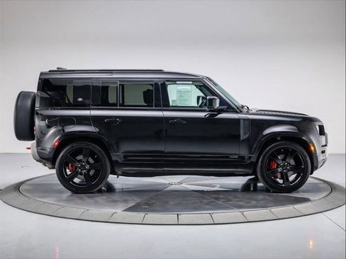 Used 2020 Land Rover Defender 110 X AWD/4WD image 6