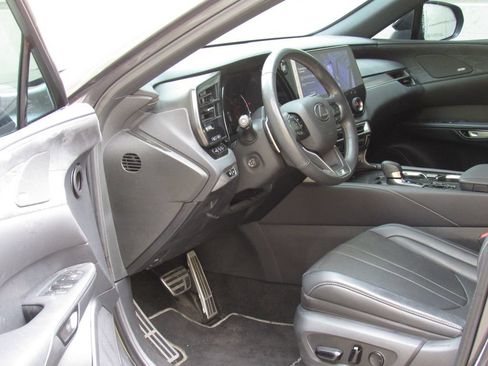 Used 2024 Lexus RX 350 F Sport w/ Convenience Package AWD/4WD image 10