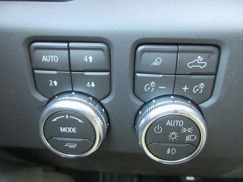 New 2026 GMC Sierra 1500 AT4 w/ AT4 Premium Package image 18