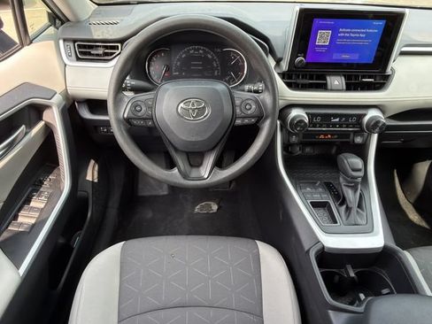 Certified 2025 Toyota RAV4 XLE FWD image 11