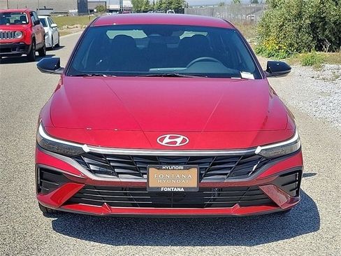 New 2025 Hyundai Elantra SEL image 21