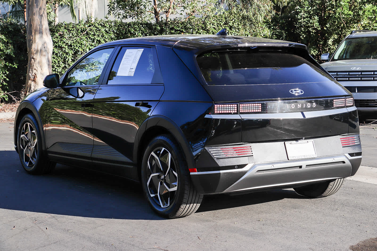 Used 2024 Hyundai Ioniq 5 SEL RWD image 8