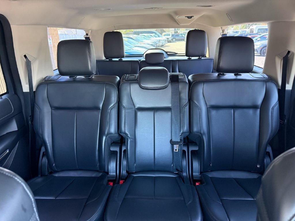 Used 2023 Ford Expedition Max XLT AWD/4WD image 6