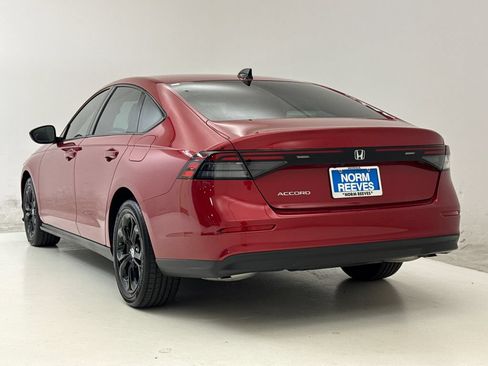 Used 2025 Honda Accord SE image 7