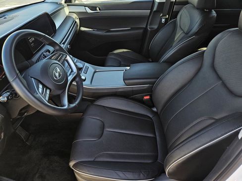 Used 2024 Hyundai Palisade SEL image 25