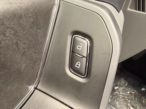 Used 2025 Ford F150 XLT w/ Equipment Group 301A Standard AWD/4WD image 22