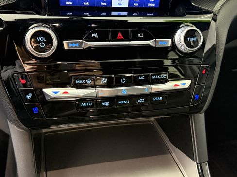 Certified 2022 Ford Explorer ST w/ Equipment Group 401A image 21