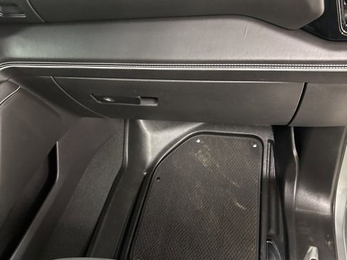 Used 2024 GMC Sierra 1500 AT4X image 31