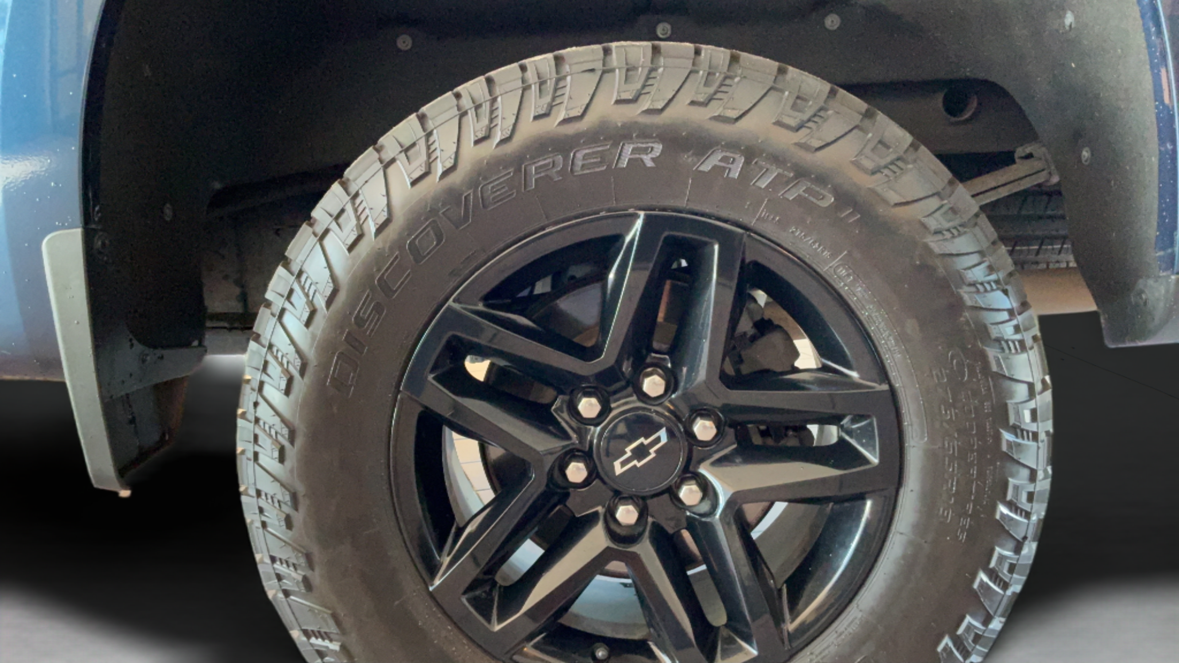 Used 2021 Chevrolet Silverado 1500 LT Trail Boss w/ Bed Protection Package AWD/4WD image 39