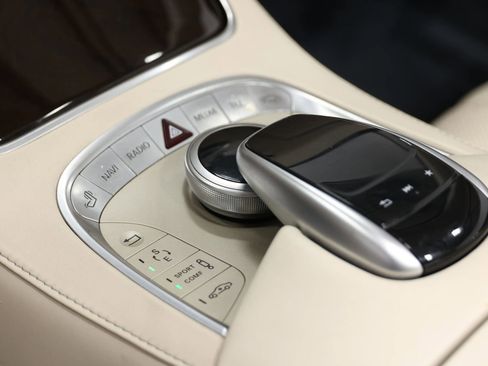 Used 2017 Mercedes-Benz S 550 Cabriolet image 36