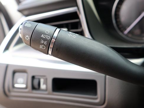 Used 2022 Cadillac XT5 Luxury image 47