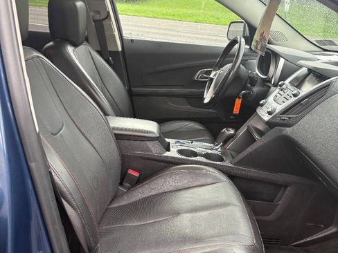 Used 2017 Chevrolet Equinox Premier w/ Enhanced Convenience Package AWD/4WD image 25