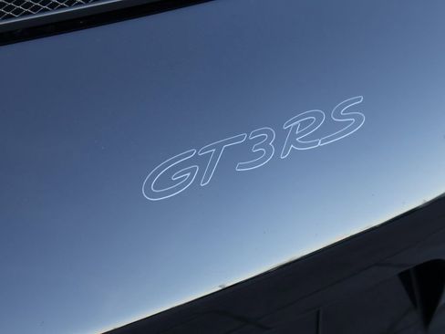 Used 2019 Porsche 911 GT3 RS image 8