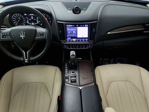 Used 2023 Maserati Levante GT AWD/4WD image 53