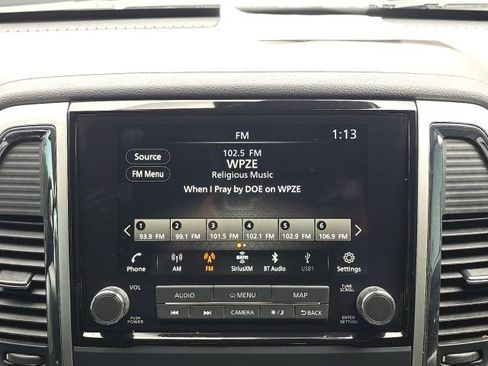 Used 2021 Nissan Titan SV w/ SV Convenience Package image 31