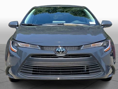 Used 2024 Toyota Corolla LE w/ LE Convenience Package image 4