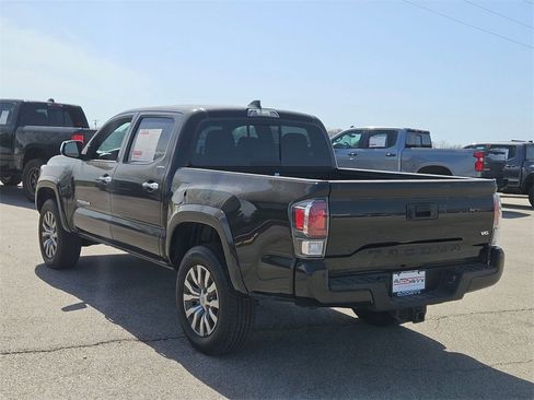 Used 2023 Toyota Tacoma Limited image 6