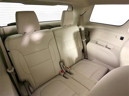 Used 2023 GMC Acadia Denali image 26