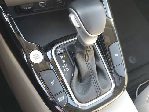 Certified 2023 Kia Soul EX FWD image 28