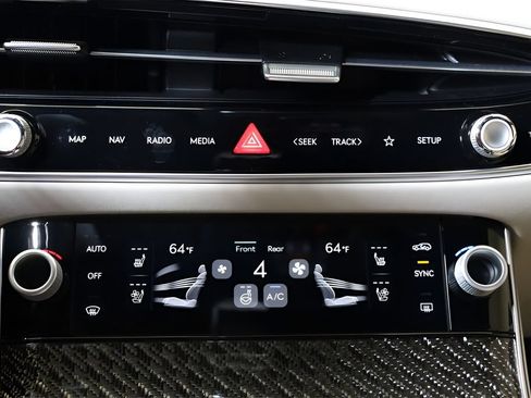 New 2026 Genesis GV70 3.5T Sport Prestige AWD/4WD image 21