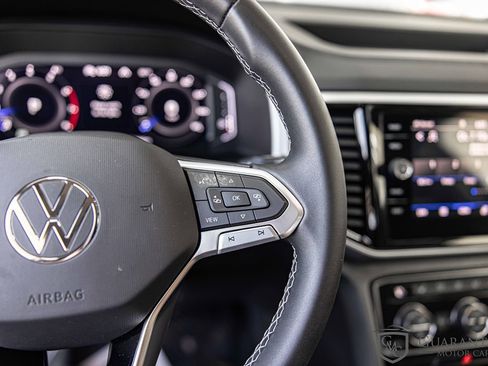 Used 2022 Volkswagen Atlas SE image 25