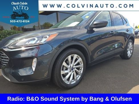 Used 2022 Ford Escape Titanium w/ Titanium Elite Package AWD/4WD image 4