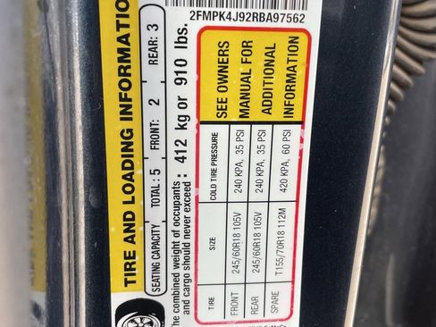 Used 2024 Ford Edge SEL image 28