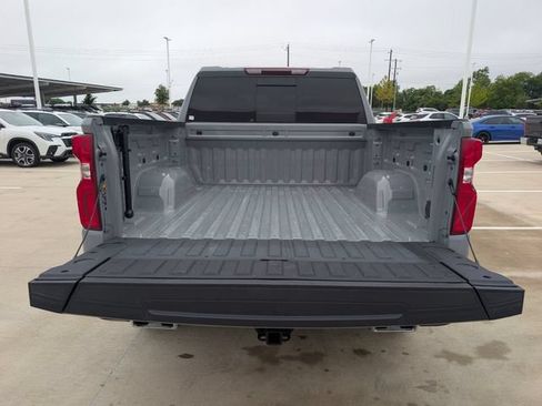 Used 2024 Chevrolet Silverado 1500 LT Trail Boss w/ Convenience Package II AWD/4WD image 28