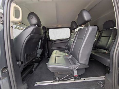 Used 2016 Mercedes-Benz Metris Passenger image 20