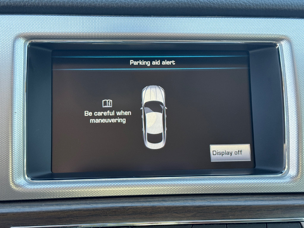 Used 2013 Jaguar XF RWD image 28
