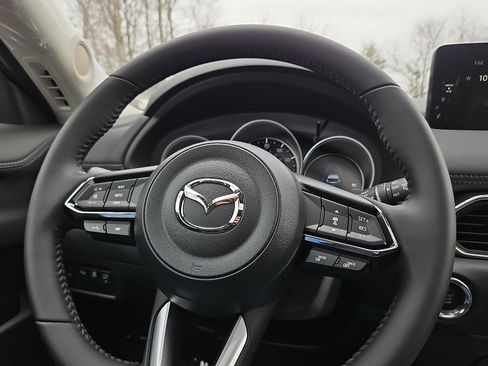 New 2025 MAZDA CX-5 AWD 2.5 S w/ Preferred Package image 17