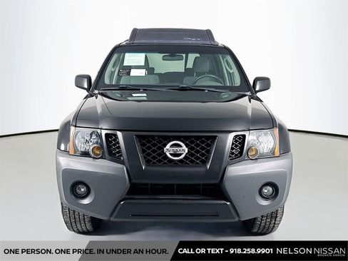 Used 2011 Nissan Xterra S w/ 4X4 Value Package image 2