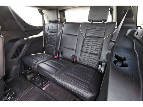 Certified 2024 Cadillac Escalade Sport Platinum AWD/4WD image 13