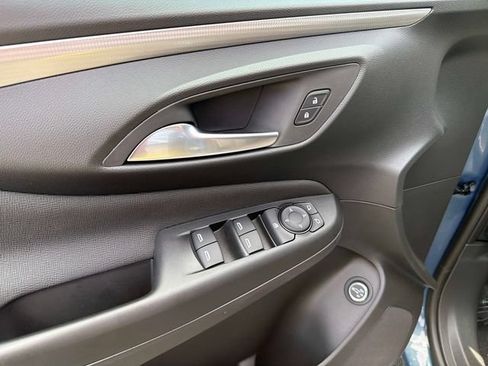 New 2026 Buick Envista Sport Touring FWD image 18